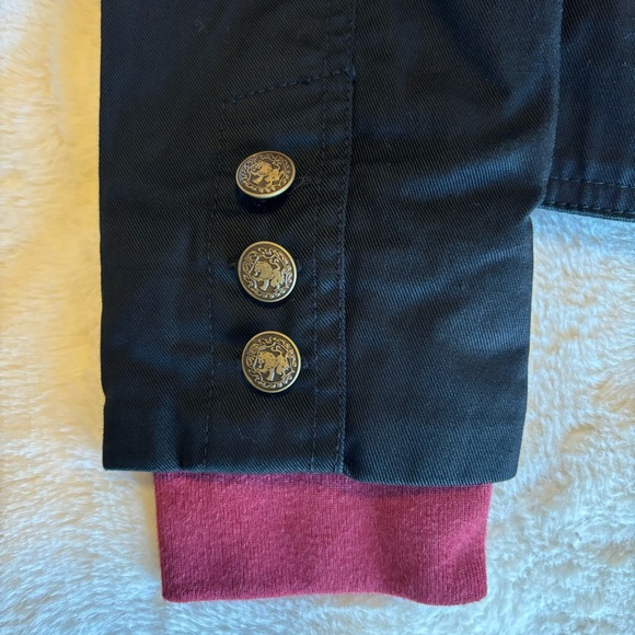 Harry Potter Gryffindor Jacket - Picture 5 of 7